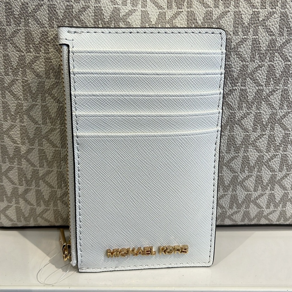 MICHAEL KORS
Jet Set Travel Md Top Zip Leather Card Case Wallet 
Optic White - Picture 15 of 16